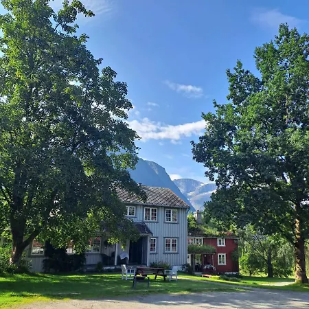 Lensmansgarden Lodge