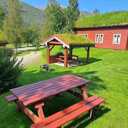 Lensmansgarden Lodge *