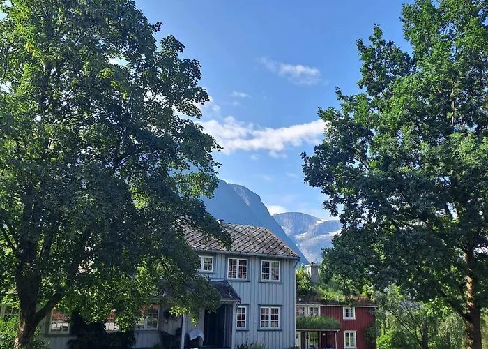 Lensmansgarden Hytte