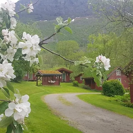 بيت خشبي Lensmansgarden